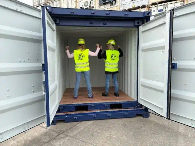 40 ft container